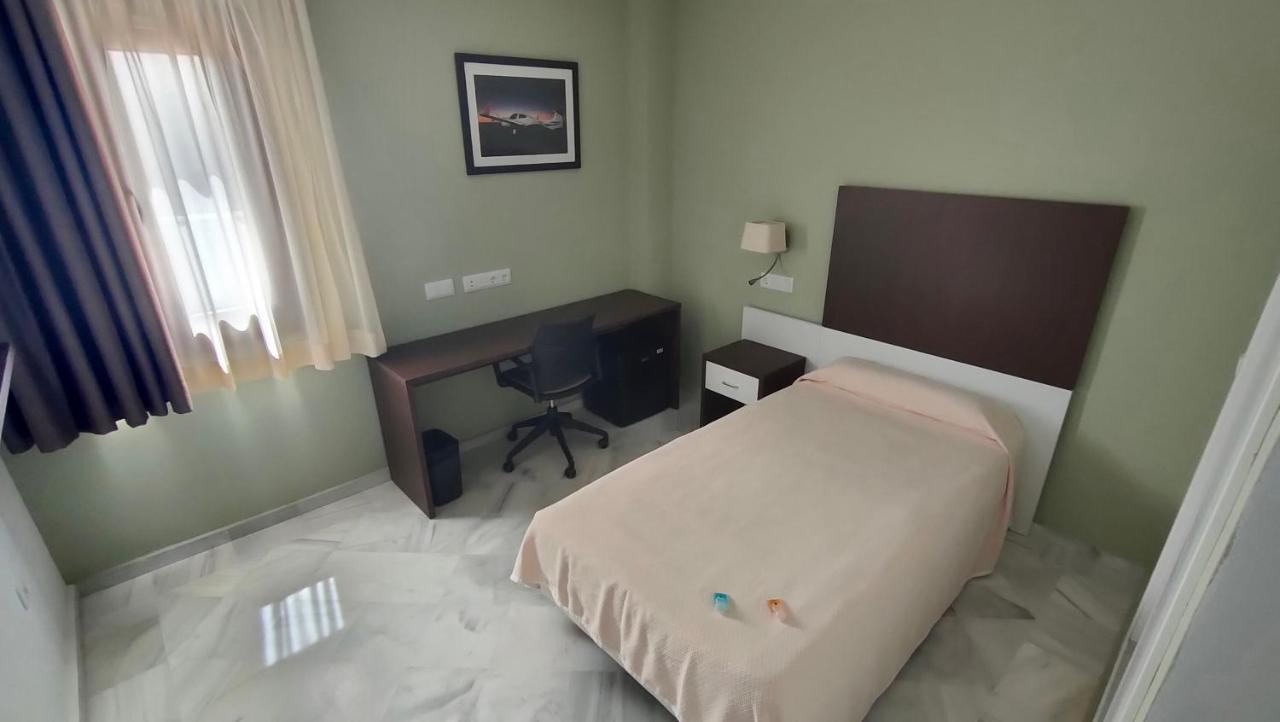 Hotel La Parra เฮเรซ เด ลาฟรอนเตรา ภายนอก รูปภาพ